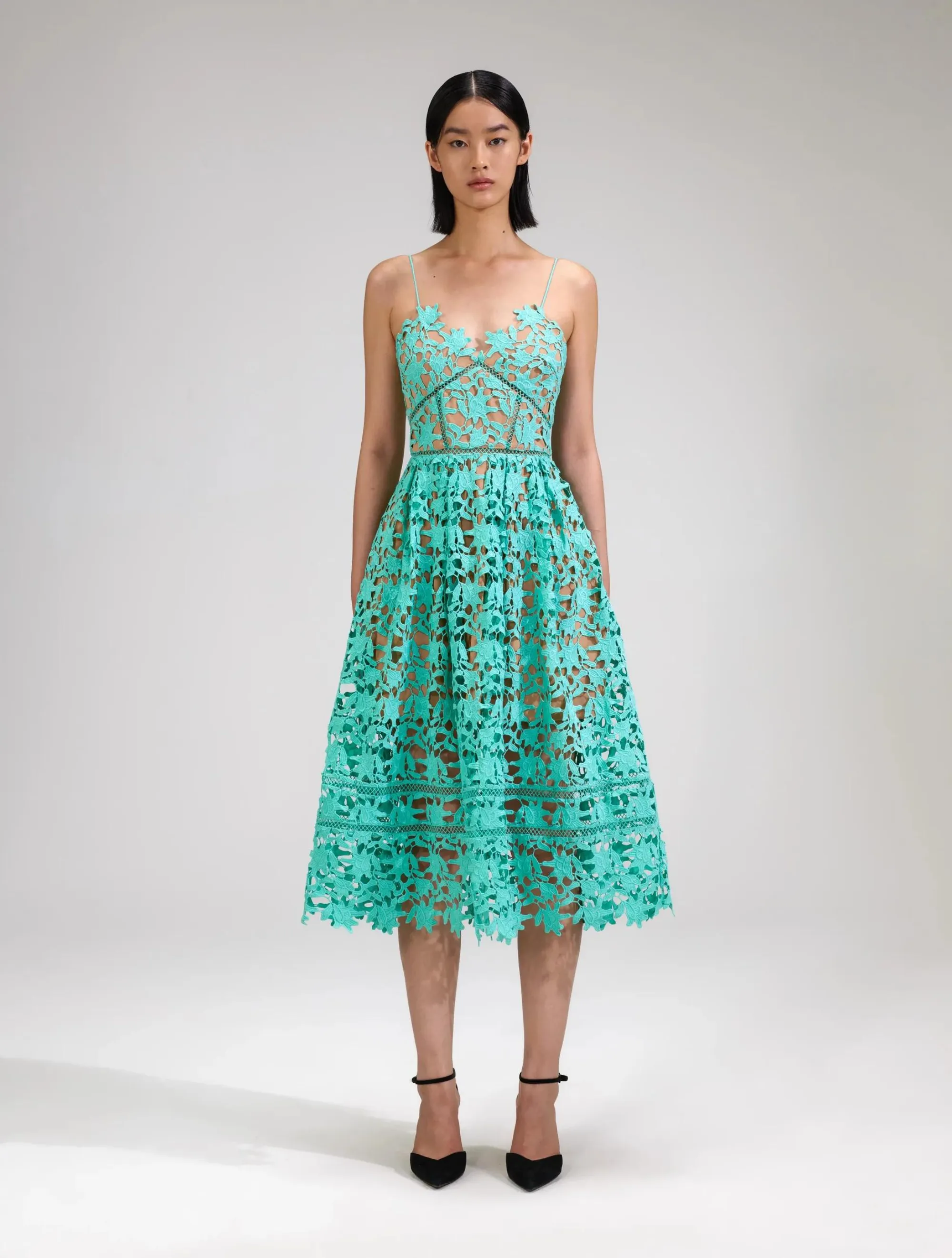 Aqua Azaelea Lace Midi Dress