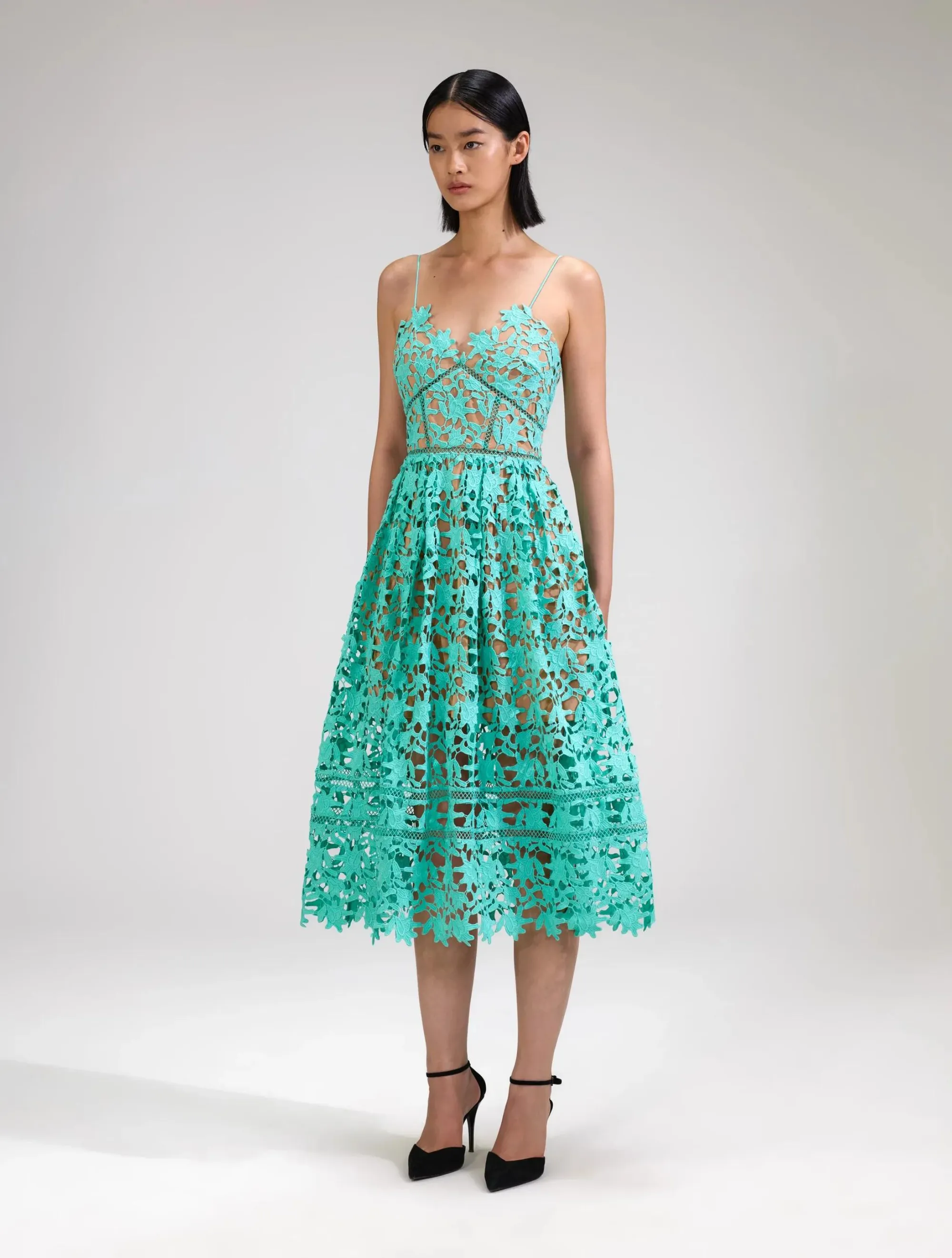 Aqua Azaelea Lace Midi Dress