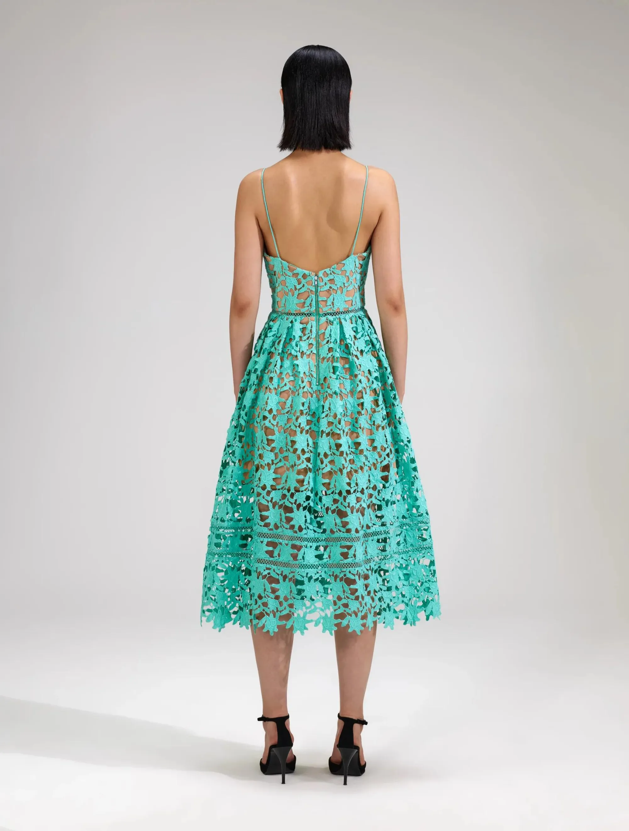 Aqua Azaelea Lace Midi Dress