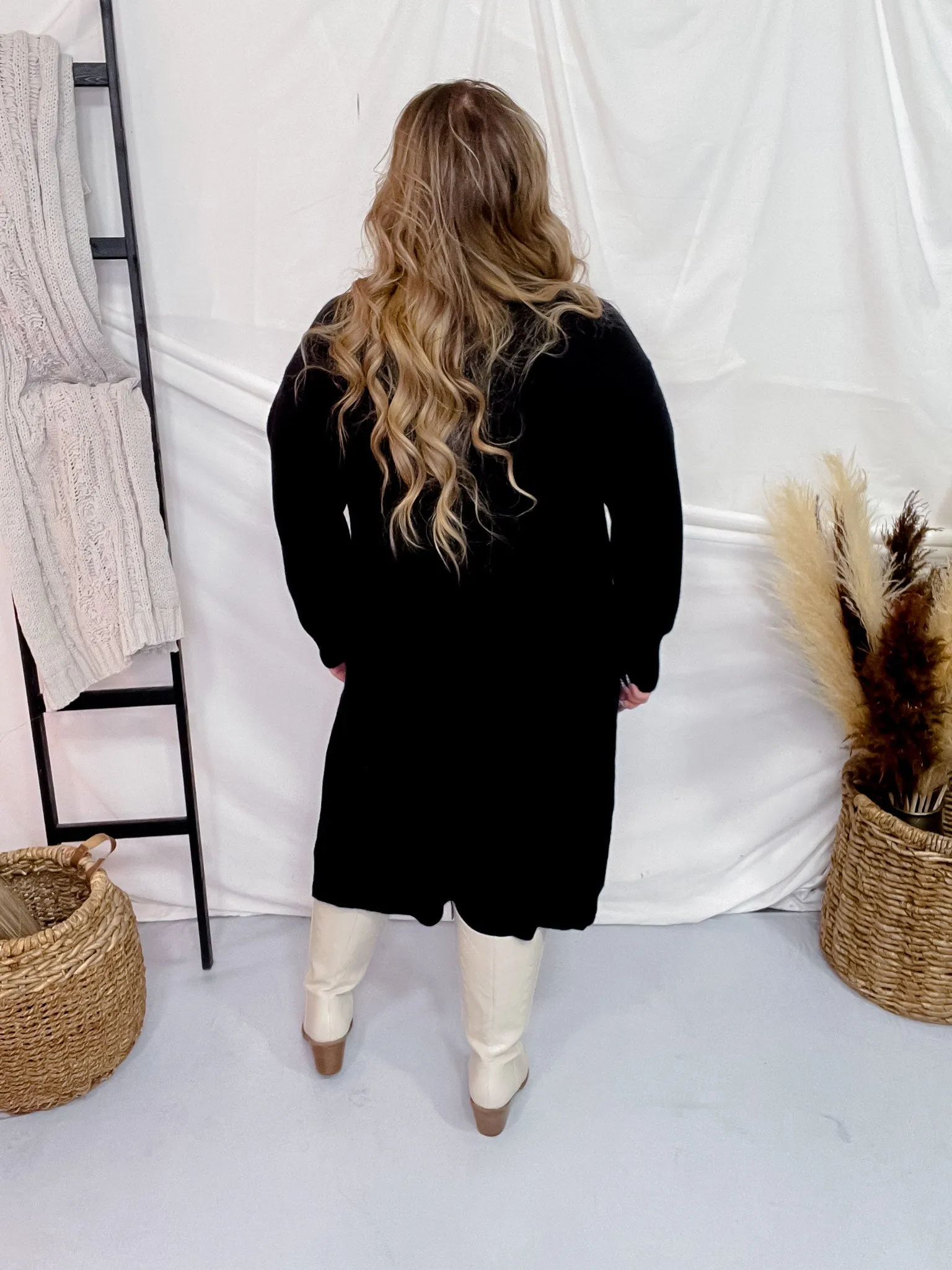 Black Long Sleeve Asymmetric Split Knit Tunic