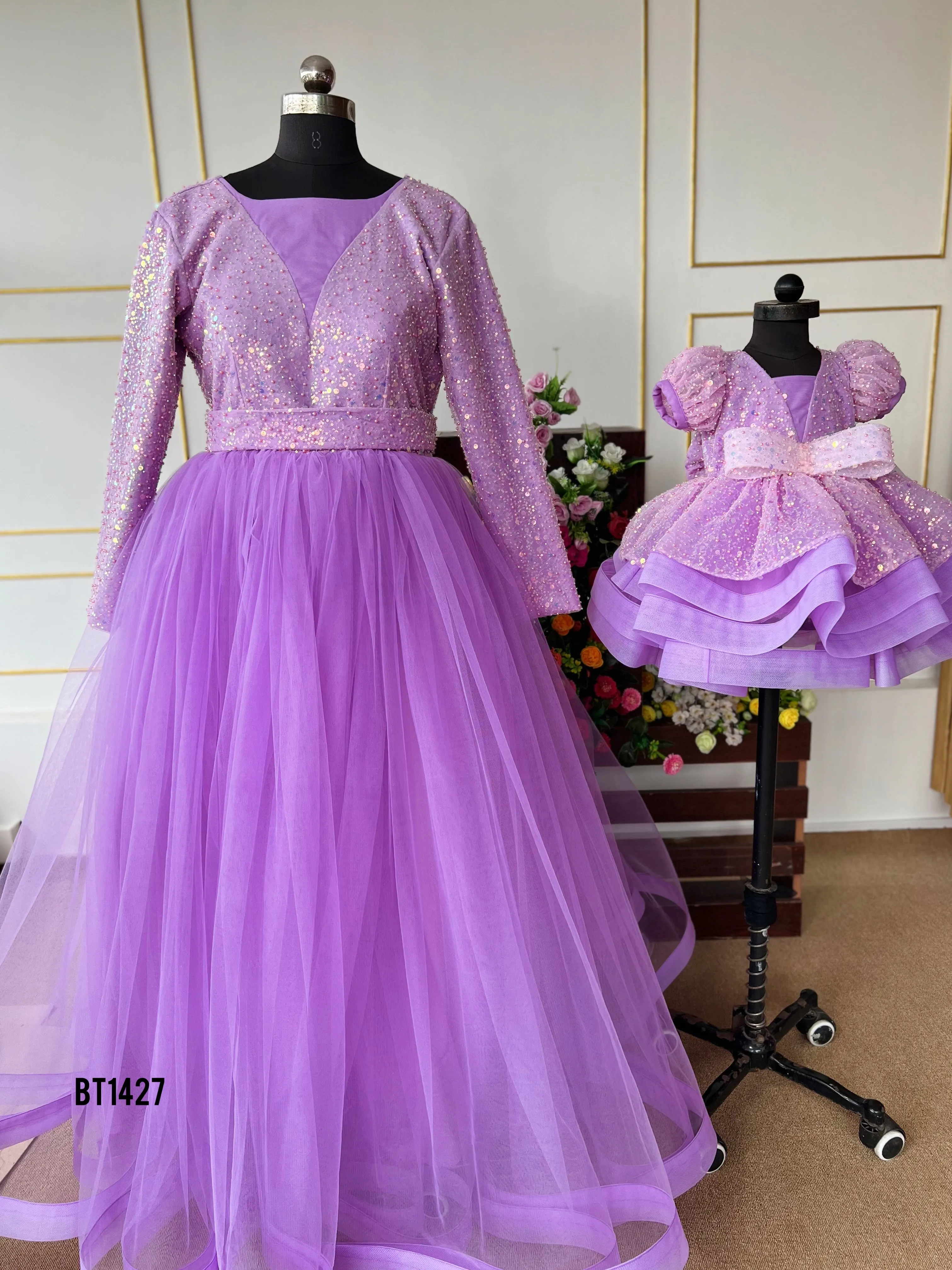 BT1427 Glittering Lilac Duo - Sparkling Mother & Child Elegance