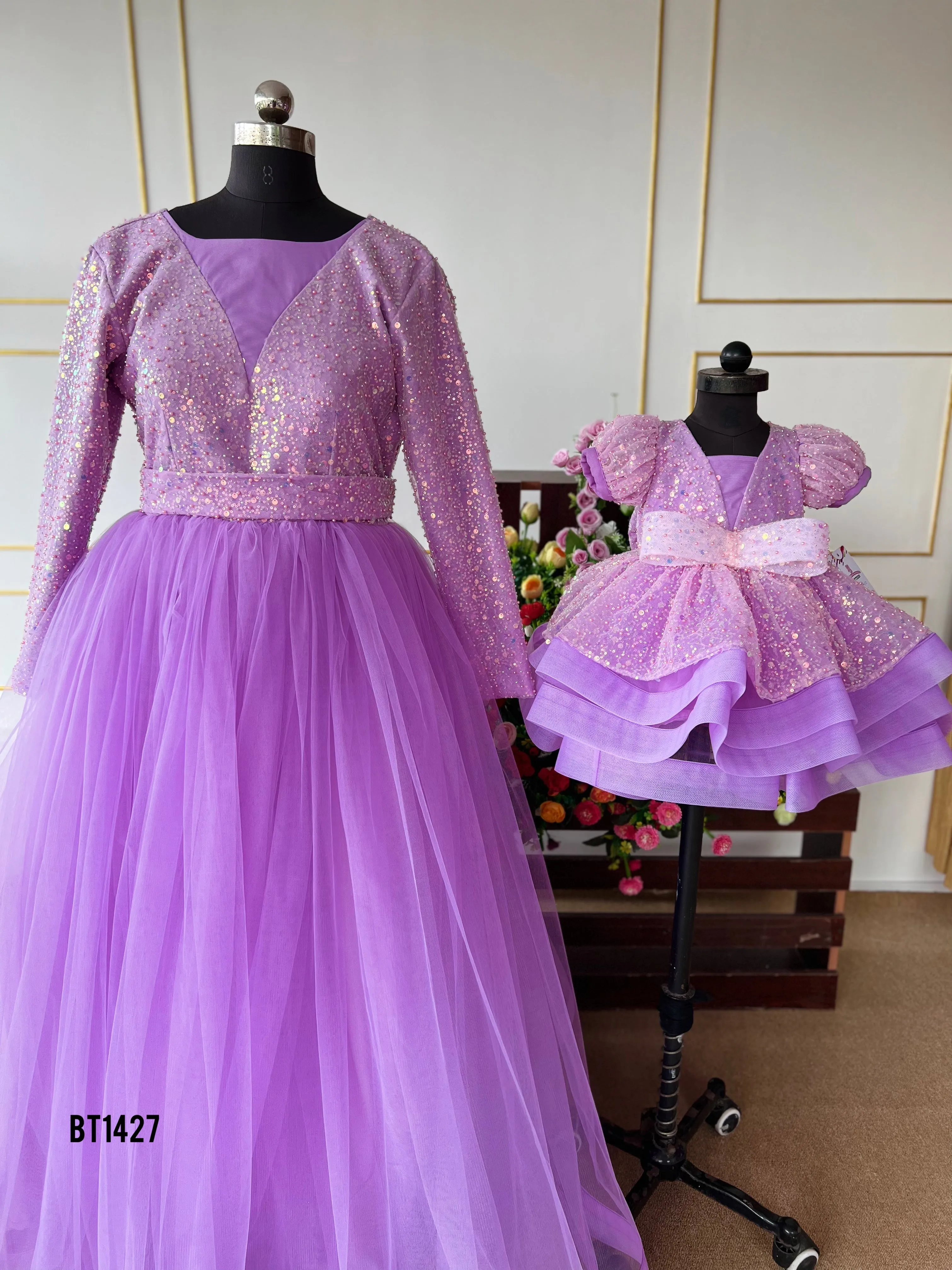 BT1427 Glittering Lilac Duo - Sparkling Mother & Child Elegance
