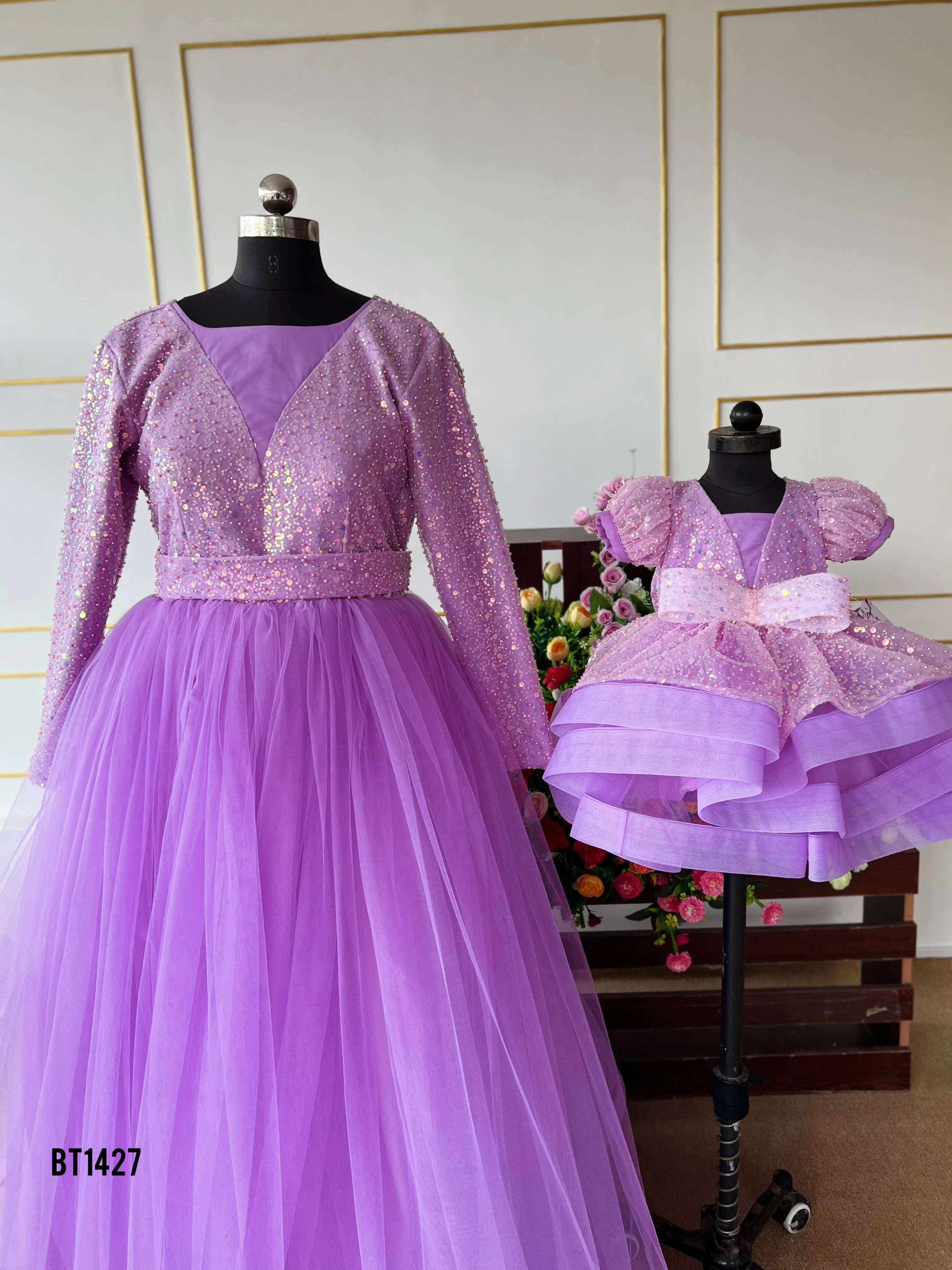 BT1427 Glittering Lilac Duo - Sparkling Mother & Child Elegance