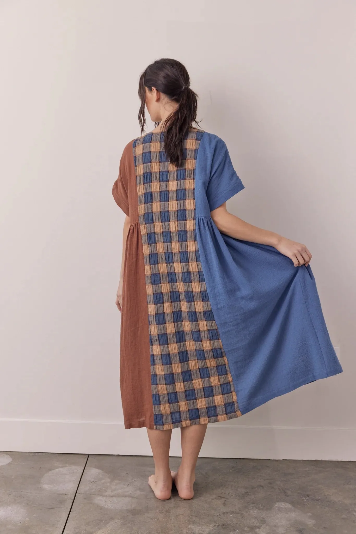Contrast Midi Dress in Blue and Brown