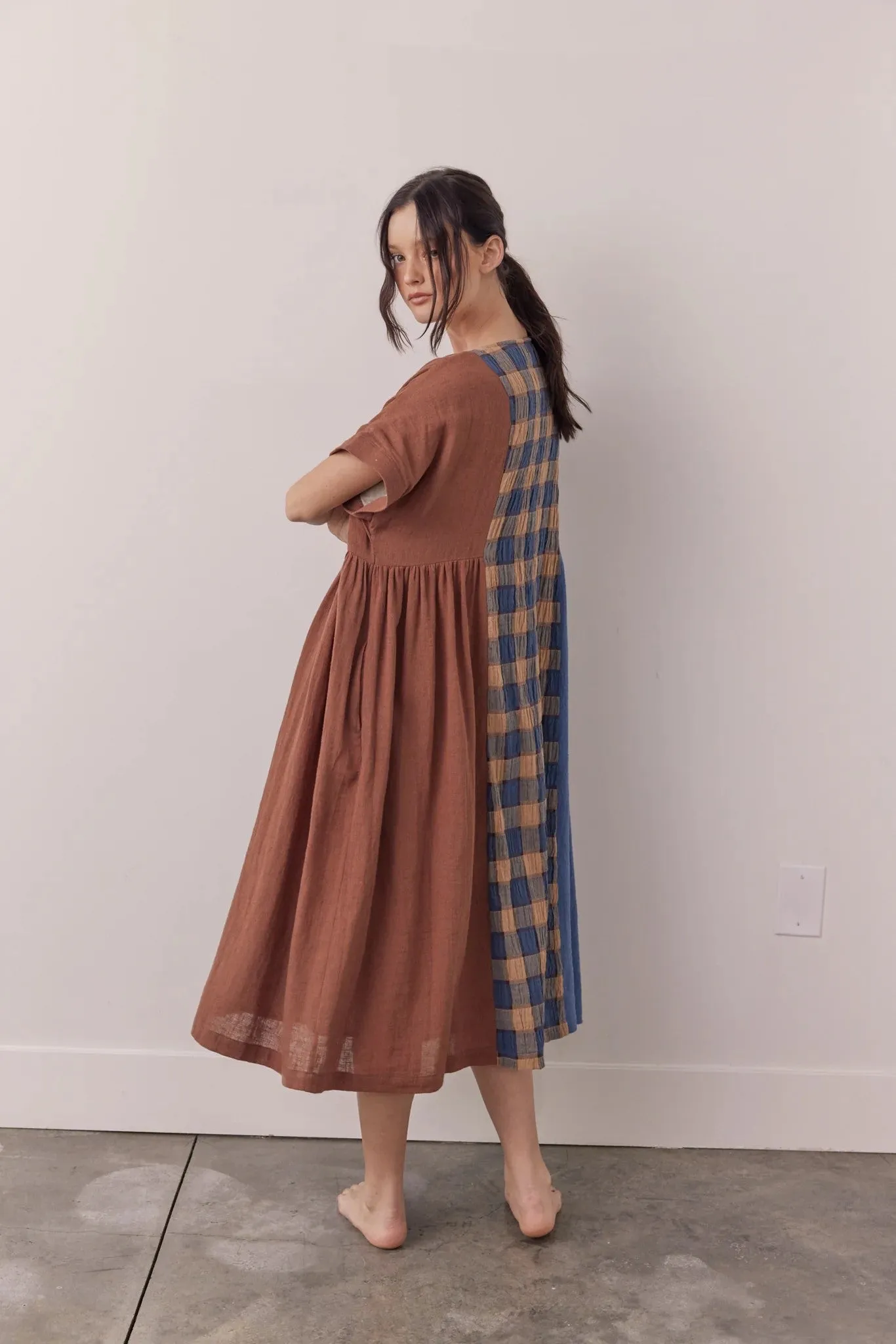 Contrast Midi Dress in Blue and Brown