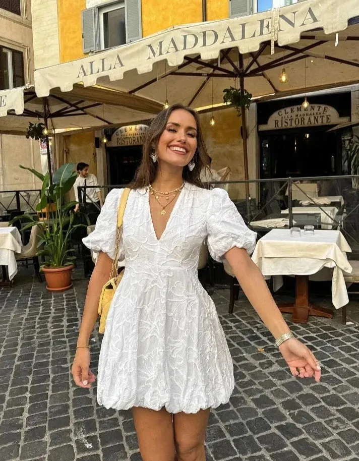 Ellie - Elegant mini dress with puff sleeve