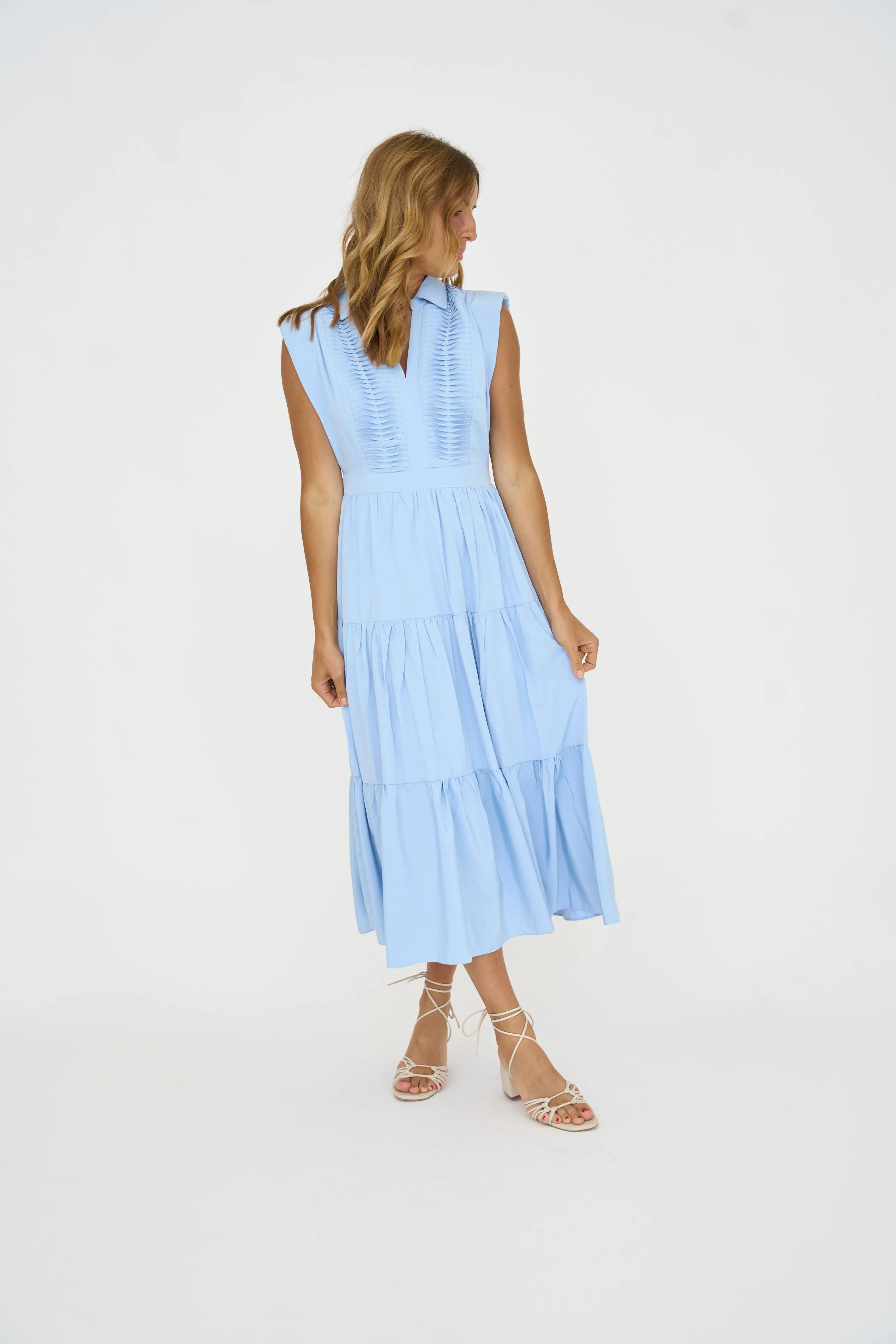 Pintuck Details Sleeveless Midi Dress